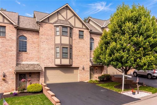 603 Brandon Way, Coraopolis, PA, 15108-3783 | Card Image