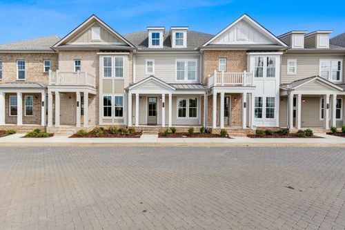 216 Nearwater Pl, Hendersonville, TN, 37075-3280 | Card Image