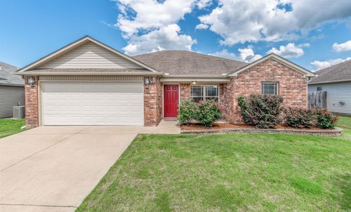 15 Dunwood Dr, Greenbrier, AR, 72058-8535 | Card Image