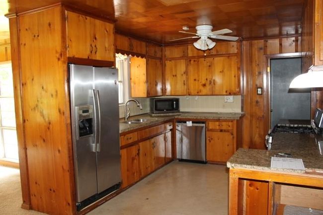 4246 Griffing Dr, House other with 2 bedrooms, 1 bathrooms and null parking in Port Arthur TX | Image 6