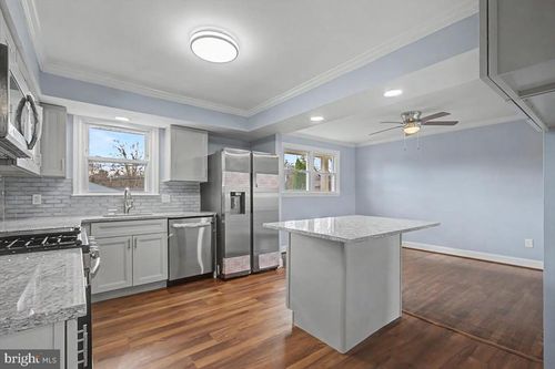 2209 Riviera Ln, WILMINGTON, DE, 19810-2832 | Card Image