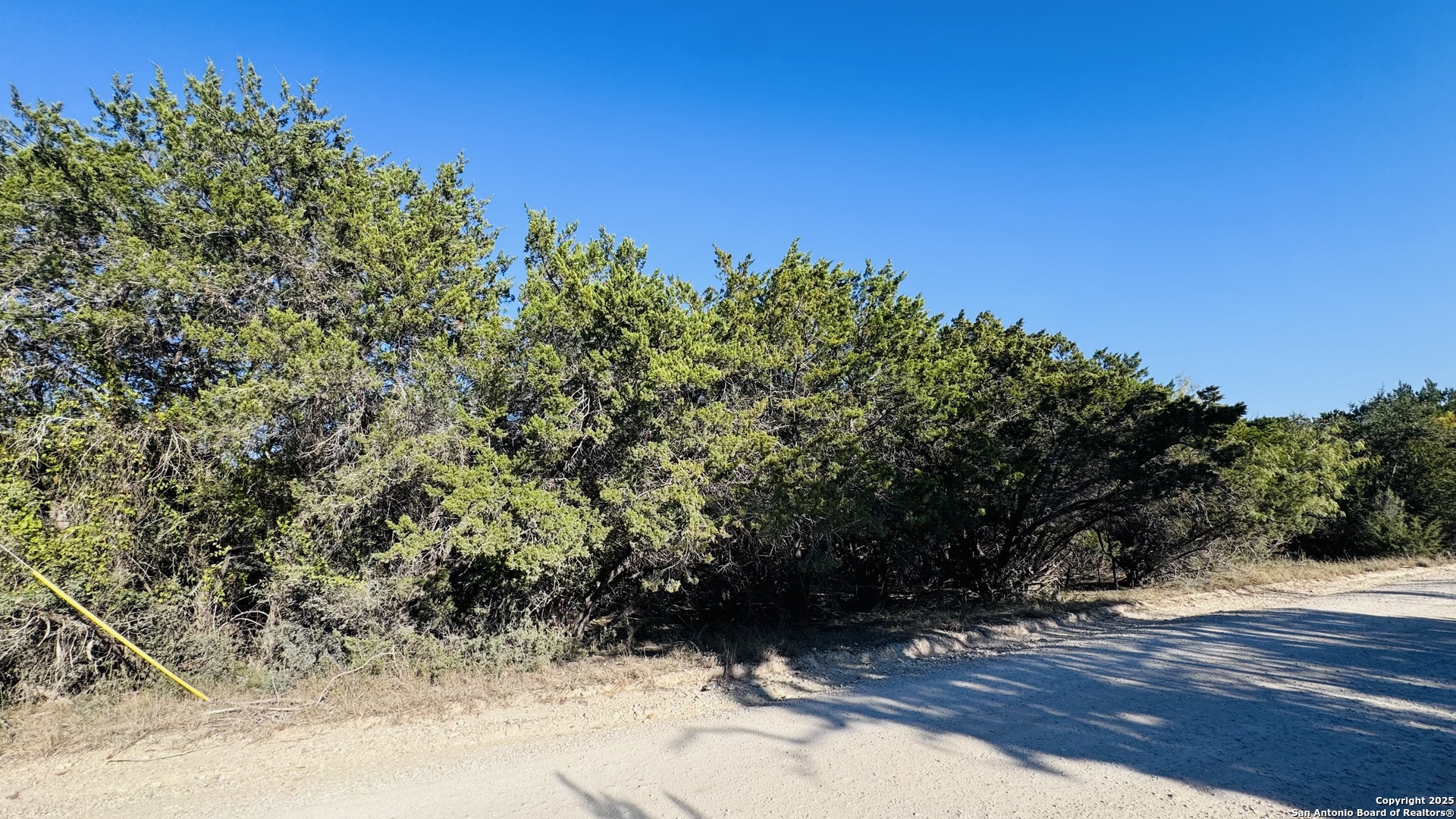 Land in Bandera 5