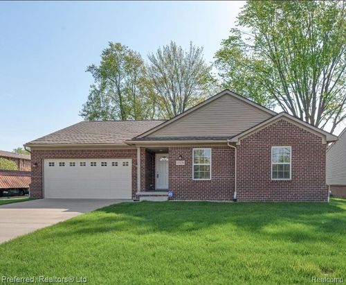 15126 Brookfield St, Livonia, MI, 48154-3071 | Card Image
