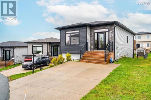 23 Thorngrove Lane, Timberlea, NS, B3T0K1 | Card Image