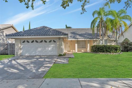 0-21343 Sw 94th Ct, Cutler Bay, FL, 33189-3741 | Card Image