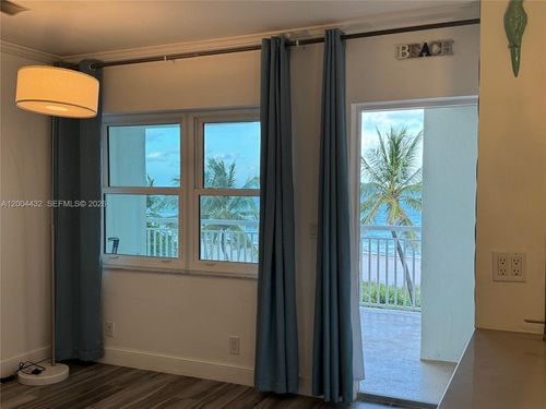 407-901 S Surf Rd, Hollywood, FL, 33019-2115 | Card Image