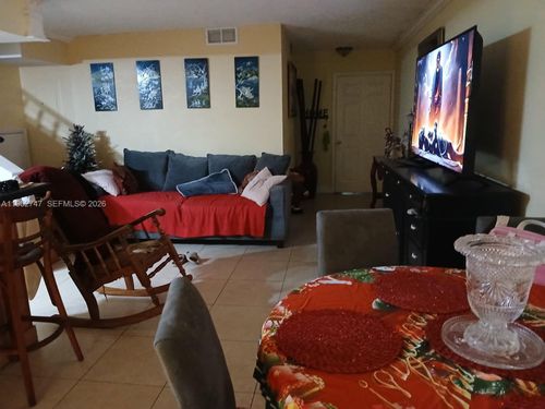 7854-7854 W 10th Ave, Hialeah, FL, 33014-4006 | Card Image