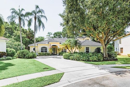 15730 Glen Willow Lane, Wellington, FL, 33414 | Card Image