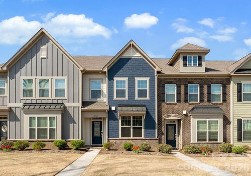 19722 Elise Caroline Aly, Davidson, NC, 28036-0439 | Card Image