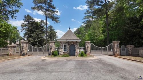 193 Camden Trce, Macon, GA, 31210-1405 | Card Image