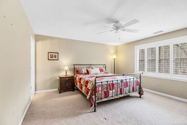 213 Meadows, Condo with 2 bedrooms, 3 bathrooms and 2 parking in Enfield CT | Image 18