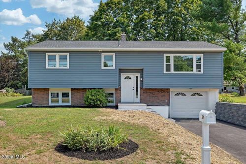27 Clearview Blvd, Castleton-on-Hudson, NY, 12033-1832 | Card Image