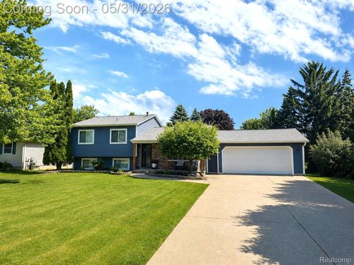 4102 Farner St, Linden, MI, 48451-8962 | Card Image