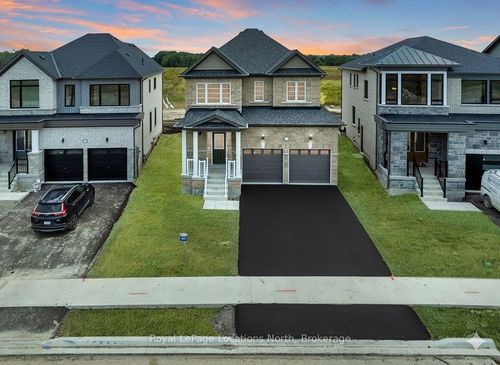 158 Union Blvd, Wasaga Beach, ON, L9Z0N9 | Card Image