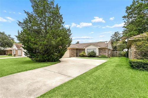 314 Portsmouth Dr, Slidell, LA, 70460-8428 | Card Image
