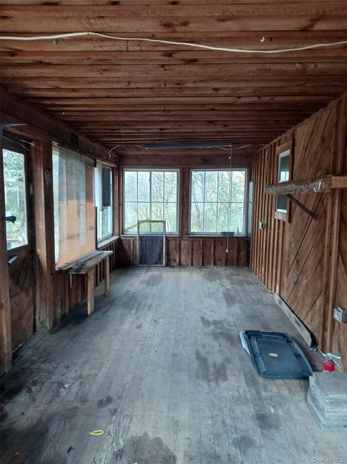 115 Cinnamon Ln, Jefferson, NY, 12093-3301 | Card Image