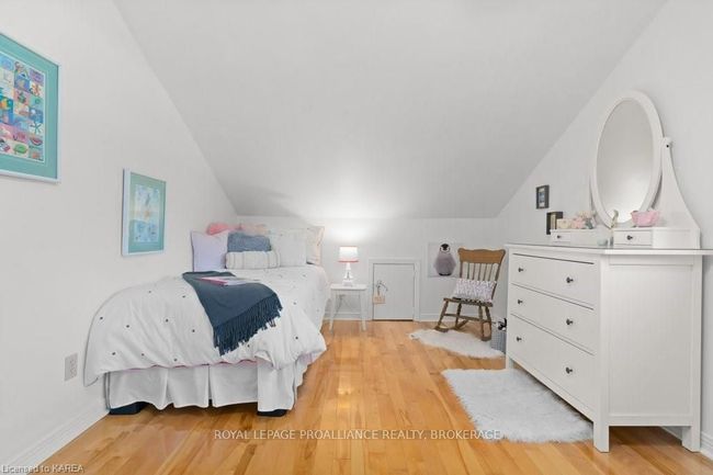 8 Forest Dr, House other with 3 bedrooms, 3 bathrooms and 6 parking in Kingston ON | Image 27
