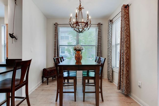 APT-1404 - 1201 Grove Blvd, Condo with 2 bedrooms, 3 bathrooms and 2 parking in Austin TX | Image 13