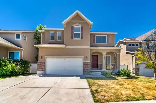 5037 White Diamond Way, West Valley City, UT, 84120-5724 | Card Image