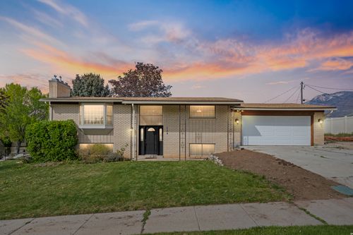 224 E 5200 S, Washington Terrace, UT, 84405-6625 | Card Image