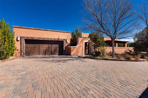 4 Lugar De Madison, Santa Fe, NM, 87506 | Card Image