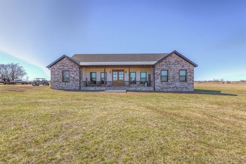 52217 S 690 Rd, Colcord, OK, 74338-4867 | Card Image