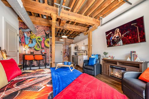 apt-108-610 21st Ave N, Nashville, TN, 37203-5226 | Card Image