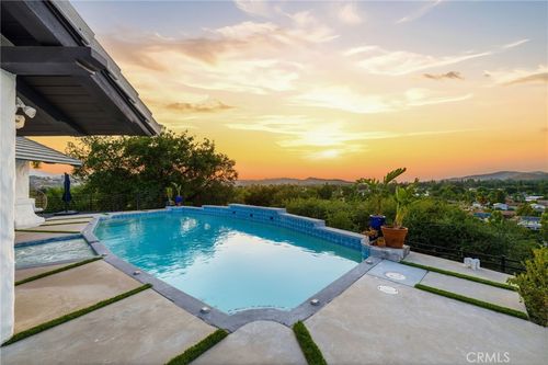 31673 Foxfield Dr, Westlake Village, CA, 91361-4713 | Card Image
