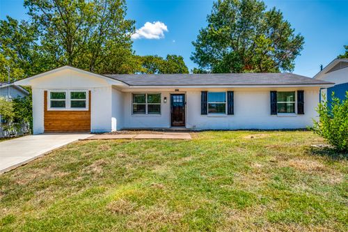 2626 Brenda Dr, Mesquite, TX, 75149-1910 | Card Image