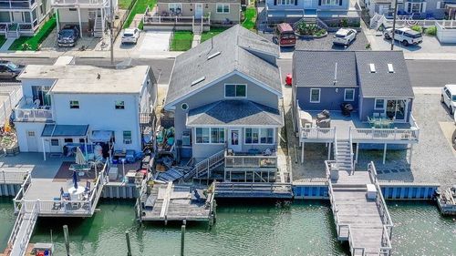 519 W Poplar Ave, West Wildwood, NJ, 08260-2235 | Card Image