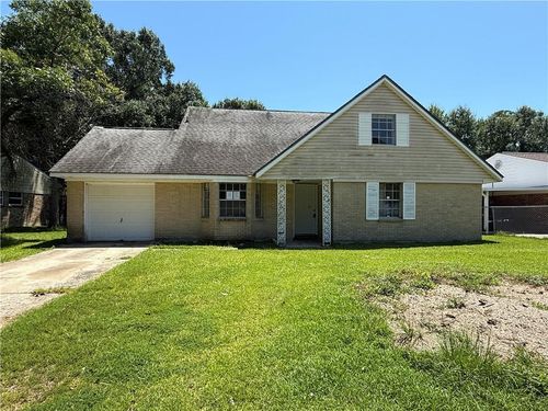 1334 Sunset Dr, Slidell, LA, 70460-2518 | Card Image