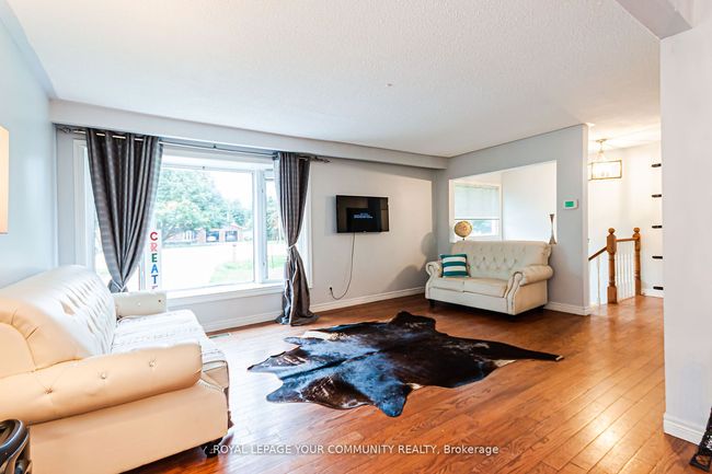 3 Lawndale Crt, House other with 4 bedrooms, 2 bathrooms and 6 parking in Bradford West Gwillimbury ON | Image 5