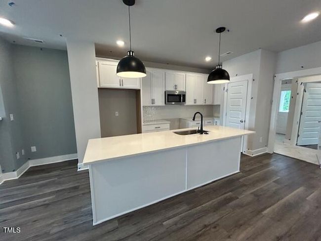 Island | Image 4