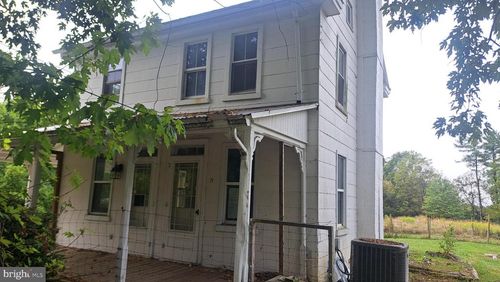 21 N York Rd, DILLSBURG, PA, 17019-9539 | Card Image