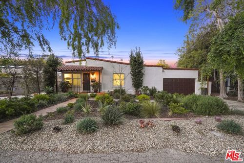 11839 Hartsook St, Valley Village, CA, 91607-3215 | Card Image