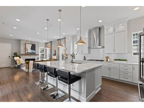 929 Brocade Dr, Highlands Ranch, CO, 80126-5765 | Card Image