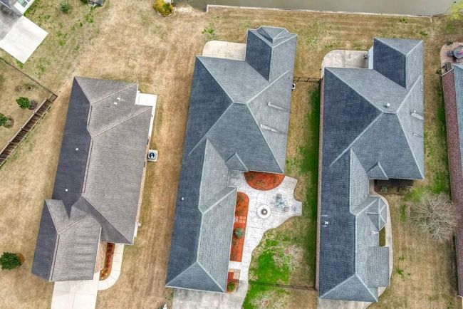 Home is the middle one | Image 32