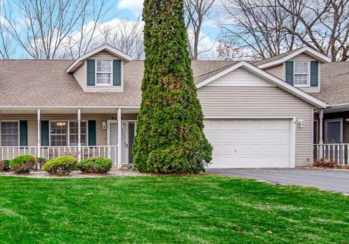 8654 Kelly Dr, Saint John, IN, 46373 | Card Image