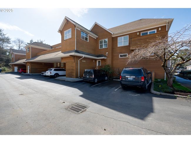 APT-201 - 123 S Hemlock St, Condo with 3 bedrooms, 2 bathrooms and null parking in Cannon Beach OR | Image 8