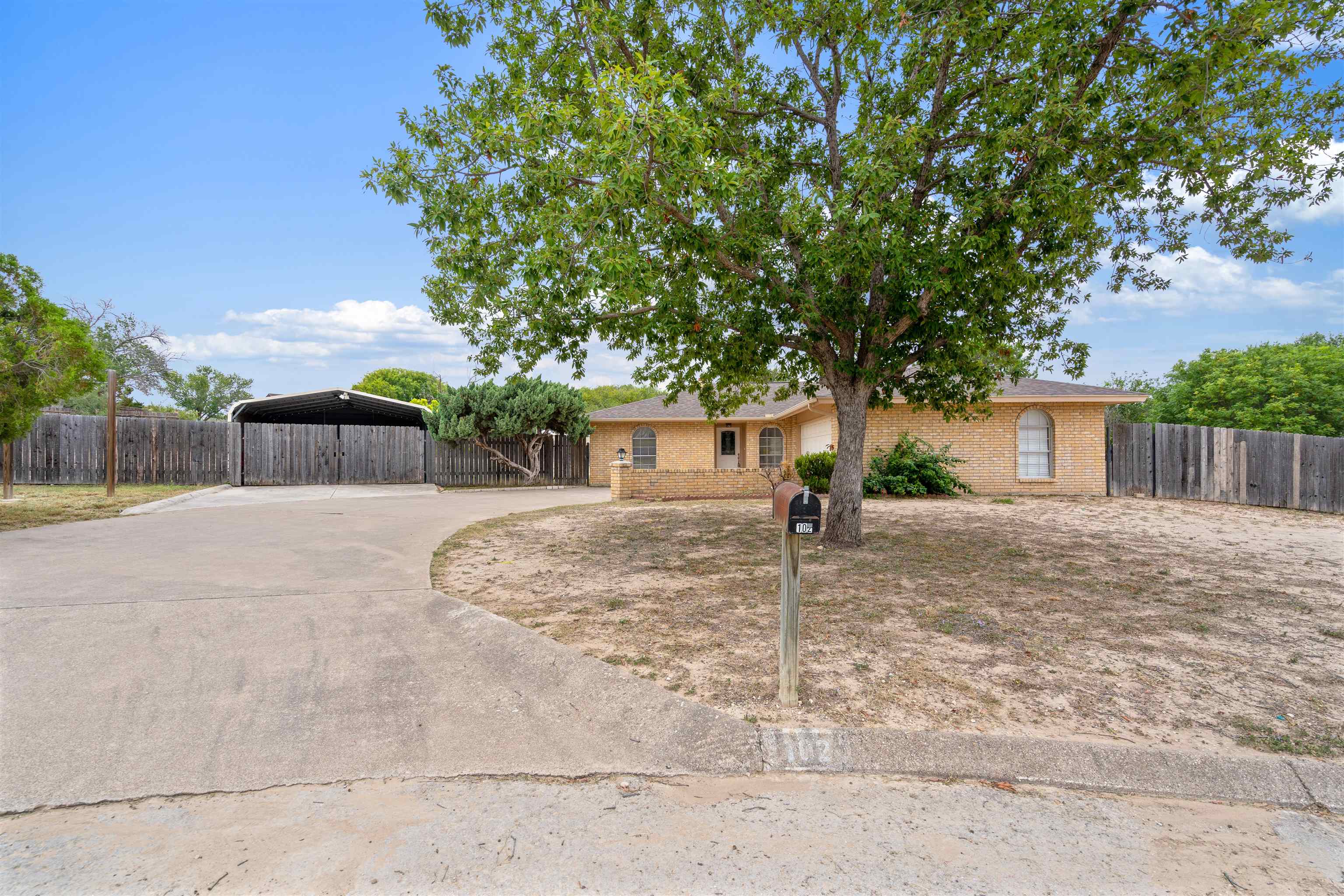 Residential in Del Rio 3