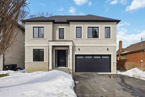 98 Charleswood Dr, North York, ON, M3H1X6 | Card Image