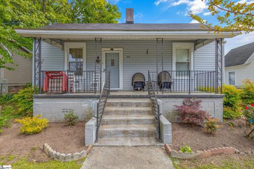 68 Hutchins St, Greenville, SC, 29605-4545 | Card Image