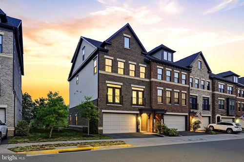 22272 Cornerstone Crossing Ter, ASHBURN, VA, 20148-2438 | Card Image
