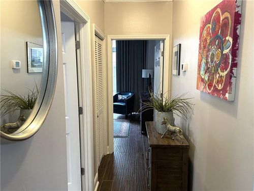 apt-105-2479 Peachtree Rd Ne, Atlanta, GA, 30305-4129 | Card Image