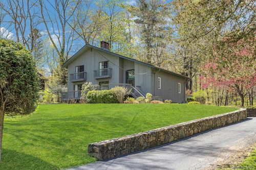 68 Lake Shore Dr, South Salem, NY, 10590-1309 | Card Image