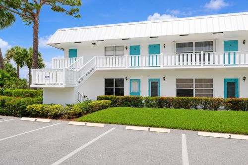 106-10-2929 Se Ocean Blvd, Stuart, FL, 34996-2736 | Card Image
