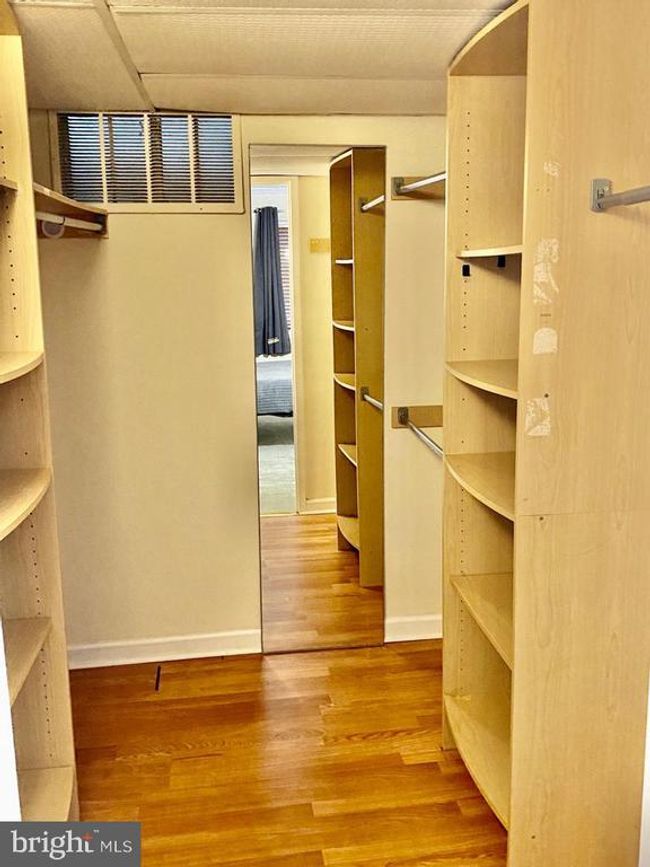 APT-2B - 2624 Redcoat Dr, Condo with 3 bedrooms, 1 bathrooms and null parking in ALEXANDRIA VA | Image 13