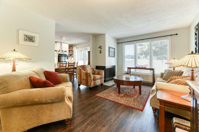 55 - 10001 Brookpark Boulevard Sw, Home with 3 bedrooms, 1 bathrooms and 2 parking in Calgary AB | Image 6