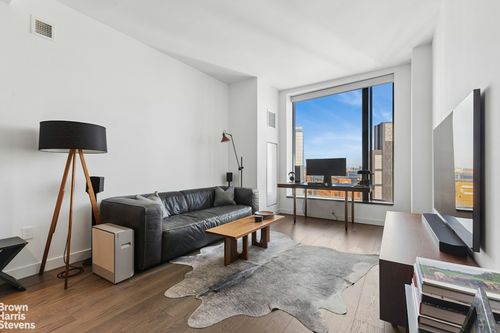 47b-11 Hoyt St, Brooklyn, NY, 11201-7541 | Card Image
