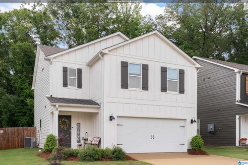 6566 Creek Cir, BESSEMER, AL, 35022-6495 | Card Image
